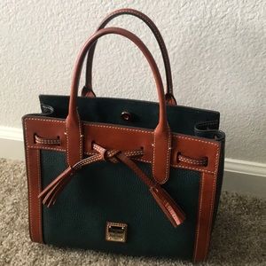 Dooney & Bourke